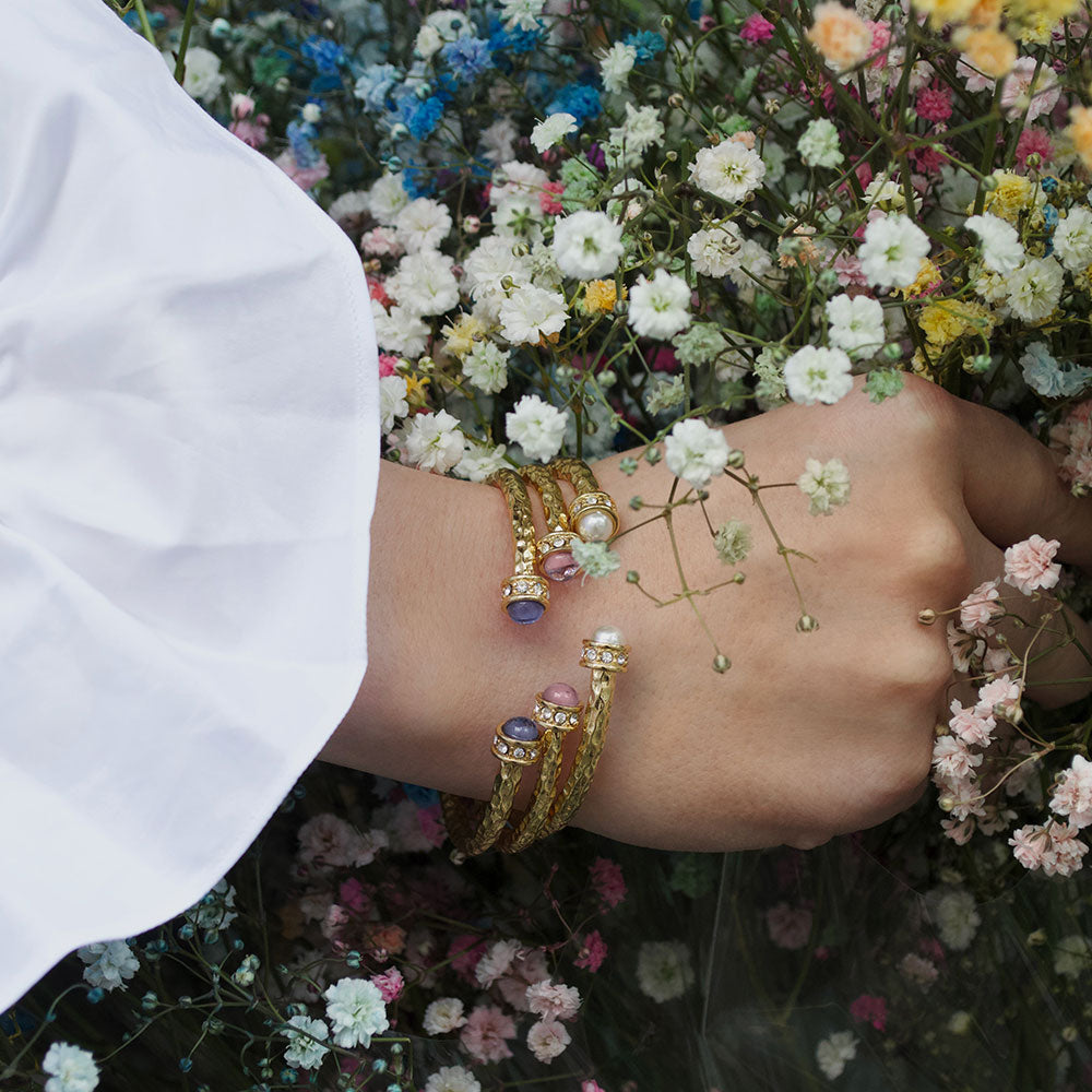 Hammered Torque Forget-Me-Not & Gold Bangle